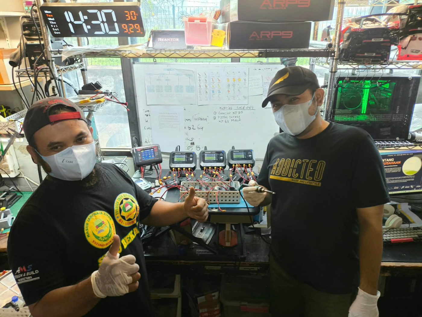 Tim BLACK CELL